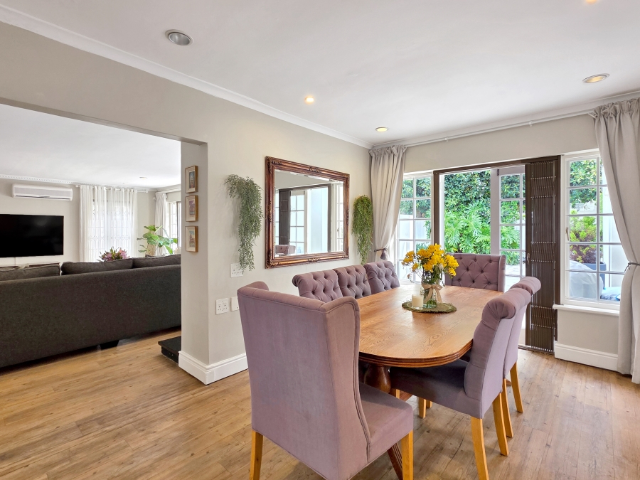 4 Bedroom Property for Sale in Constantia Western Cape